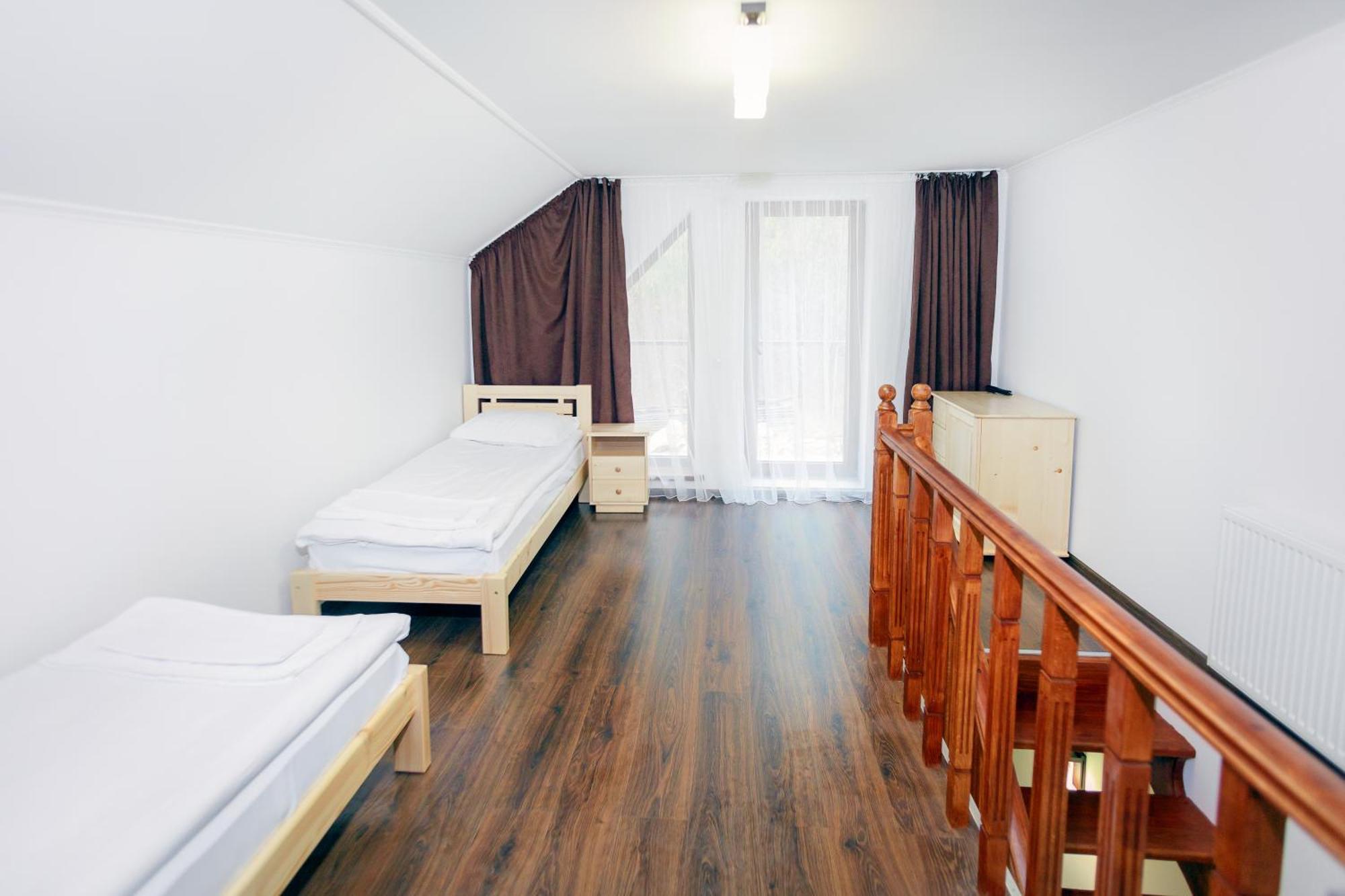 Gorhouse Hotel Jaremče Pokoj fotografie